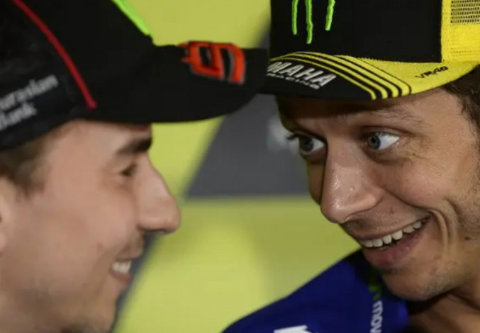 Dulu Berseteru Panas, Lorenzo Buka-bukaan Alasan Kini Akur dengan Rossi