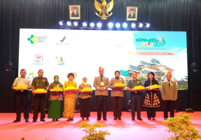 2.000 Apoteker Hadiri Kongres XX IAI di Riau