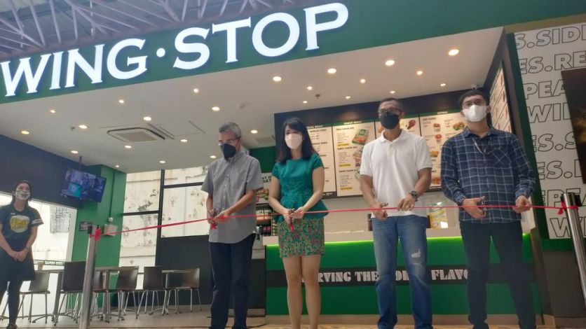 Wingstop Hadir di Pekanbaru Xchange, Tiga Pembeli Pertama Gratis Makan Setahun