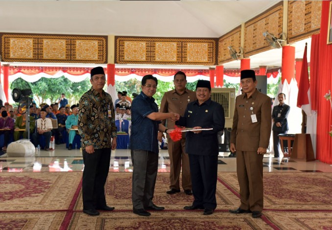 Bank Riau Kepri Serahkan CSR untuk Kabupaten Bengkalis