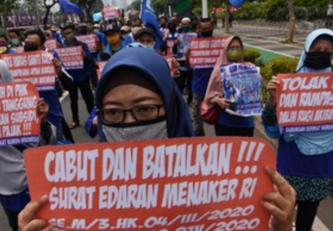 Surpres Jokowi Digugat, RUU Ciptaker Dicap Bermasalah