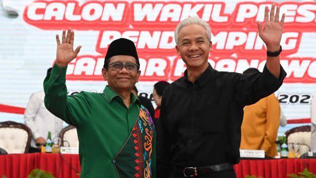 Seluruh Baliho Caleg harus Tampilkan Wajah Ganjar-Mahfud MD, PDI P Riau: Wajib!