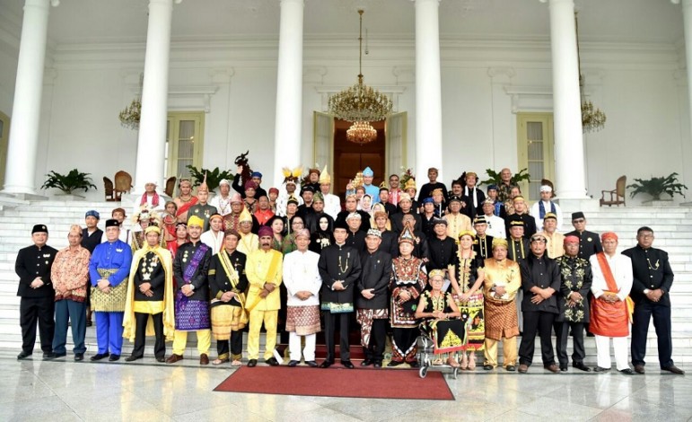 Presiden Jokowi Undang Suku Laut Riau-Kepri ke Istana