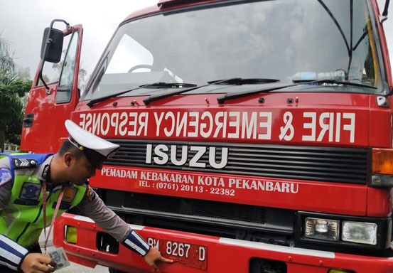 Mobil Pemadam Kebakaran Terjaring Razia, Begini Penjelasan Dinas Damkar Pekanbaru