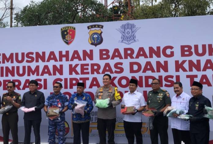 Ungkap Kasus Kejahatan Sepanjang Tahun 2023, Kapolda Riau: Kita Tegas kepada Pelaku