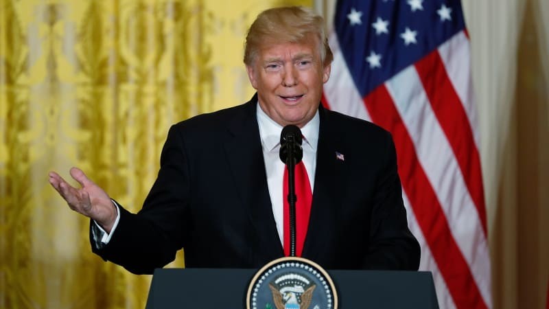 Setahun Pertama Trump, AS Terancam Shutdown