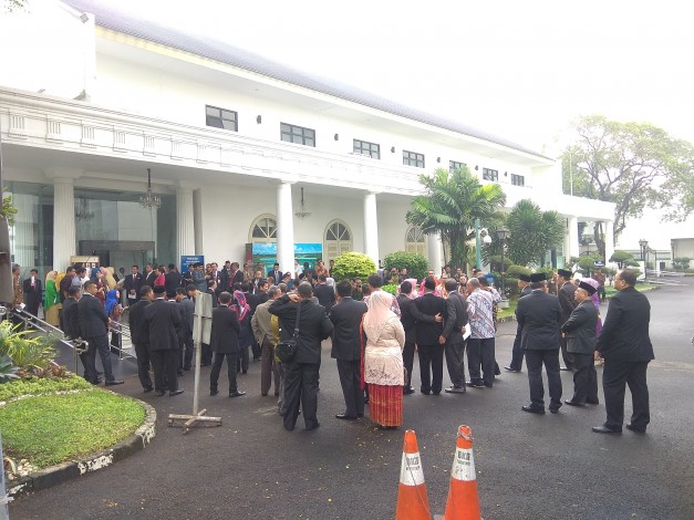 Pejabat dan Ratusan Tamu Undangan Hadir Pelantikan Gubernur dan Wagub Riau di Istana Negara