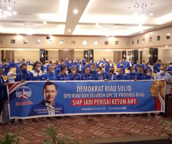 Pimpinan Demokrat Se-Riau Bubuhkan Cap Darah Tanda Tak Berkhianat dari AHY