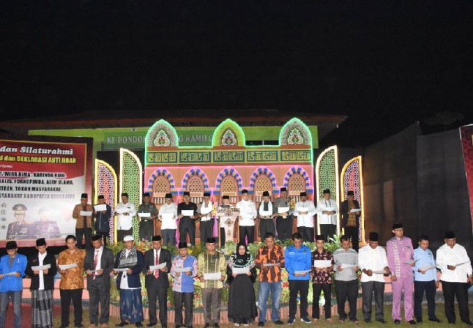 Polda Riau dan TNI Deklarasi Anti Hoax Bersama 30 Elemen Masyarakat di Bengkalis