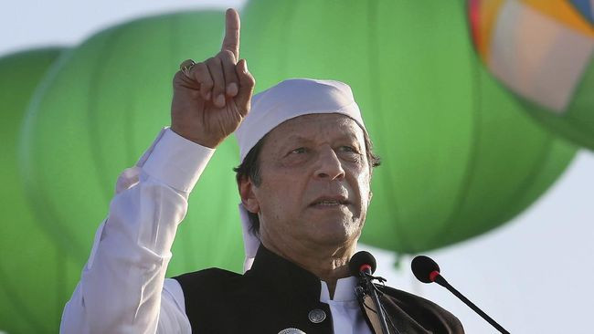 PM Pakistan Positif Corona Dua Hari Usai Divaksin Sinopharm