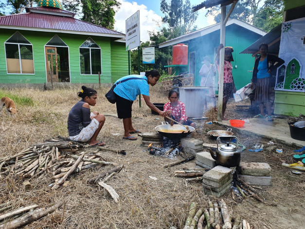 DD Bukber Masyarakat Suku Talang Mamak di Riau, Sajikan Menu Khas Tradisional