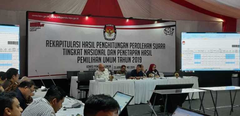 KPU RI Tuntaskan Rekap Suara Provinsi Riau