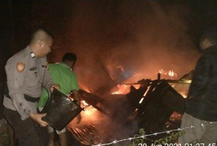 Ibu dan Anak Tewas dalam Insiden Kebakaran di Desa Sikakak Kuansing