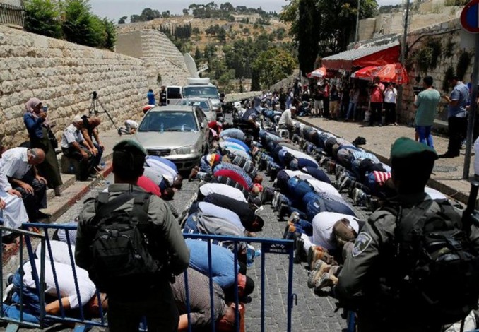 Warga Muslim Protes, PM Israel Pertimbangkan Metal Detector Dipindah