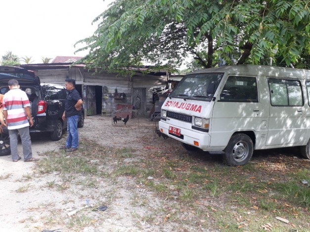 Ambulance Pemko Pekanbaru Ditinggal Berbulan-bulan, Pemilik Dibengkel Mengeluh