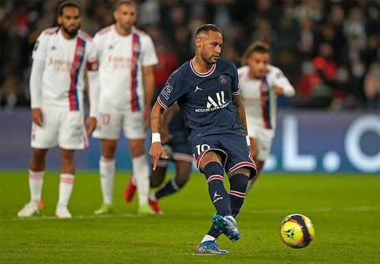 PSG vs Lyon: Les Parisiens Menang Dramatis 2-1
