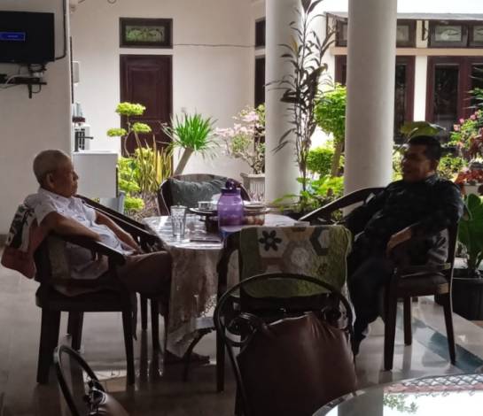 Nyaleg DPR RI, Saleh Djasit Minta Husaimi Hamidi Bisa Bawa APBN ke Riau