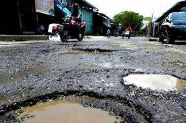Jalan Provinsi Riau Kondisi Baik hanya 63 Persen, Sisanya Rusak Akibat ODOL