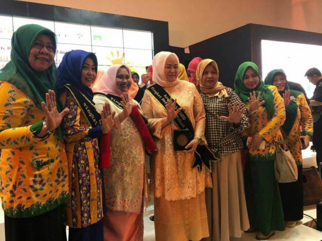 Sisilita Arsyadjuliandi Kembali Raih Anugerah Bunda PAUD Nasional
