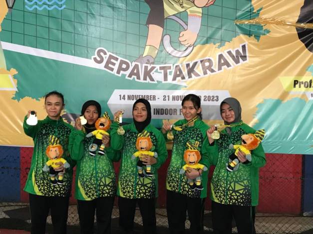 Harumkan Nama Riau, Empat Mahasiswi Unilak Raih Emas di Pomnas Kalsel