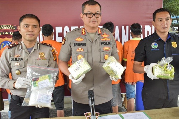Polisi Tangkap 4 Pengedar Narkoba, 3 Kg Sabu Disita