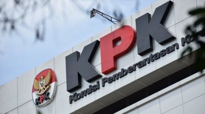 Jadi Tersangka Tangkap Tangan, Oknum Hakim PN Surabaya Berteriak Tuding KPK Omong Kosong