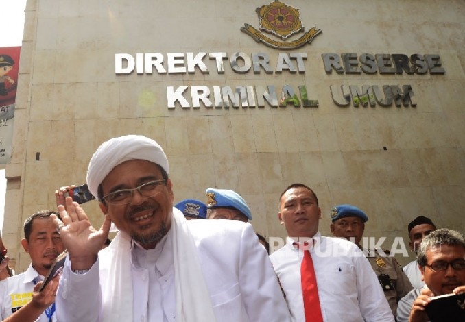 Habib Rizieq Batal Pulang ke Indonesia, Ini Alasannya