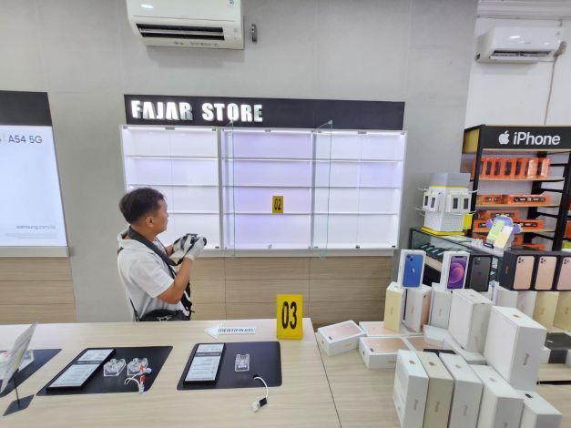Maling yang Bobol Fajar Store Jalan Delima Pekanbaru Berhasil Ditangkap Polisi