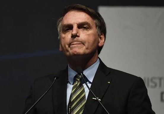 Presiden Brasil Ikut Demo Tolak Diam di Rumah selama Pandemi
