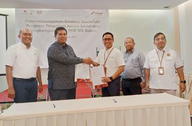 PT Pertamina Hulu Rokan (PHR) menandatangani kontrak swakelola Program Tanggung Jawab Sosial dan Lingkungan (TJSL) bersama mitra pelaksana, di Pekanbaru, Senin (20/5/2024)