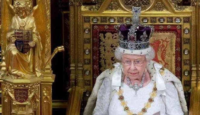 Ratu Elizabeth II Ternyata Tak Punya Paspor