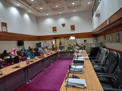 15 Besar Calon Komisioner KI dan 21 Besar KPID Diserahkan ke DPRD Riau