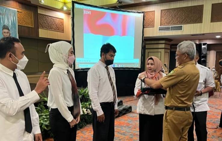 90 Peserta Ikuti Bimtek dan Uji Sertifikasi Dinas PUPR Riau