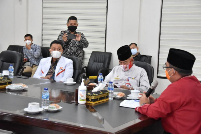 Jajaran Pengurus PKS Riau Bertemu dengan Wagubri
