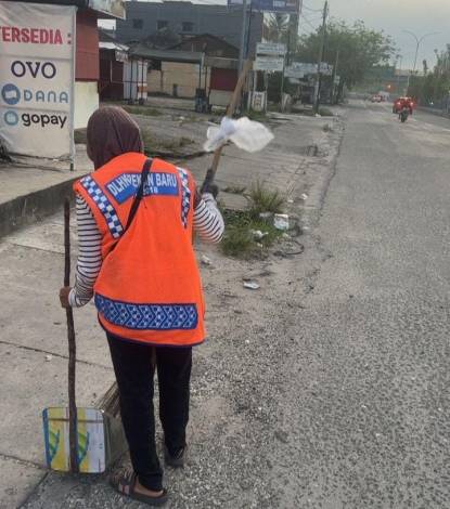 Pastikan Pekanbaru Bersih, Tim Kebersihan Tetap Angkut Sampah selama Lebaran