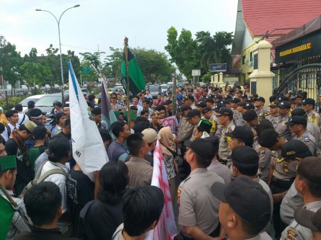 Demo di Mapolda Riau, Ini Tuntutan HMI-MPO Pekanbaru
