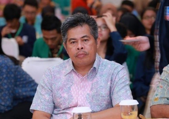 Gubernur Riau Batalkan Kerjasama Pembuatan Aplikasi Pengaduan dengan Telkomsel