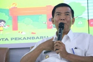 Walikota Pekanbaru Duga BRI KCP Sudirman Tidak Terapkan Protokol Kesehatan