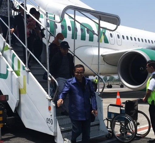 Citilink Tak Berani Terbang karena Kabut Asap, Mahasiswa UIR Tertahan di Yogyakarta