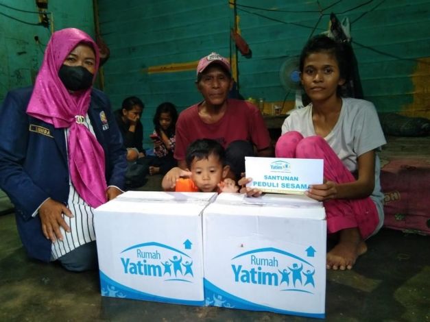 Rumah Yatim Bantu Ringankan Beban Pipih, Ibu Tunggal yang Berjuang Lawan TBC Agar Bisa Rawat Kedua Anaknya