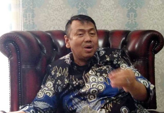 Tak Dipanggil Jokowi ke Istana, Kapitra Ampera Legowo