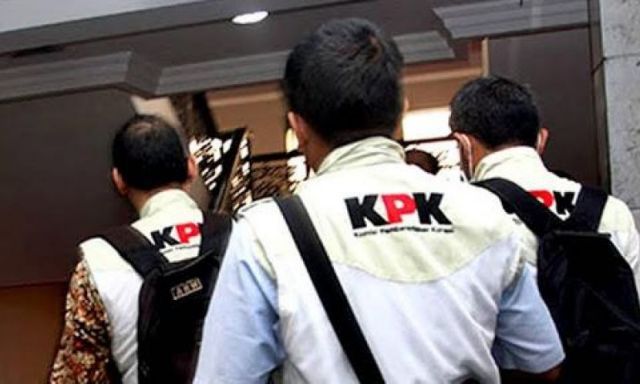 Geledah Tiga Lokasi di Pekanbaru, KPK Sita Dokumen Terkait Suap Bupati Kuansing