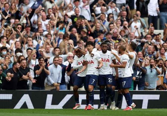 Tottenham vs Leeds: Kemenangan Perdana The Lilywhites di Era Conte