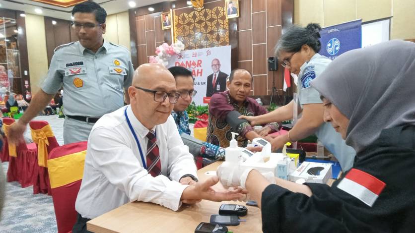 Gelar Donor Darah, OJK Riau Targetkan 200 Kantong
