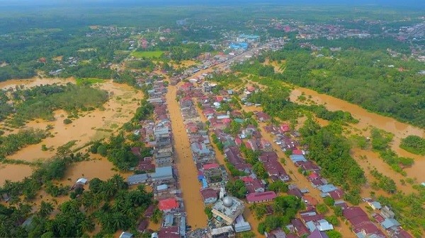 Banjir Kampar Mulai Surut, Dua Desa di Rohul Masih Terisolir
