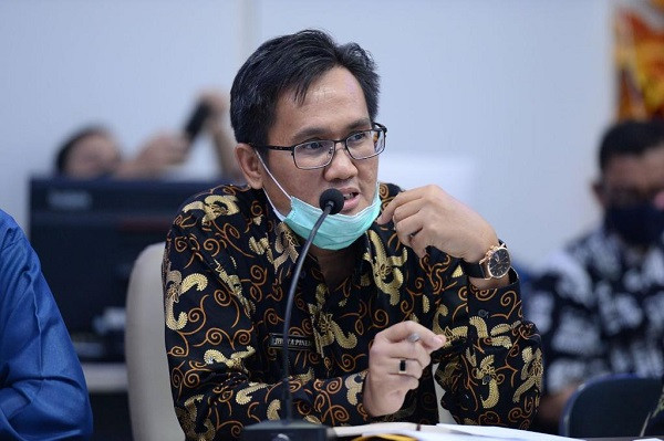 Calon Komisaris dan Direktur PT SPR Jalani Presentasi Makalah dan Wawancara Akhir