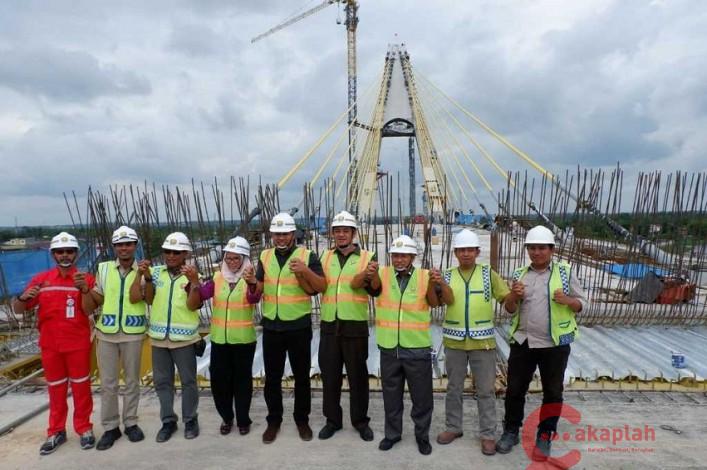 Sidak, DPRD Pastikan Jembatan Siak IV Pekanbaru Sudah Tersambung