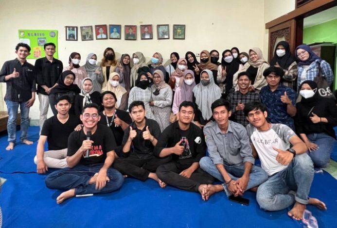 Divisi Keputrian IPRY KK Taja Nobar dan Diskusi Bersama Mahasiswa Riau-Yogyakarta