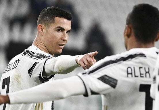 Hasil Liga Italia: Ronaldo 2 Gol, Juventus Tekuk Crotone