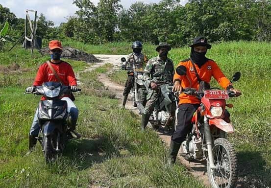 Hotspot Marak di Riau, TNI dan Tim Gabungan Gencar Patroli di Daerah Rawan Karlahut